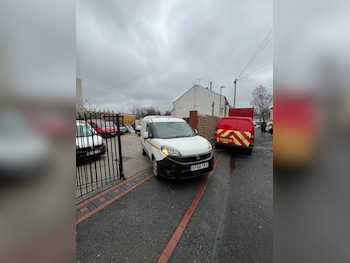 Used Fiat Doblo 2018 for sale - 77641621: Photo