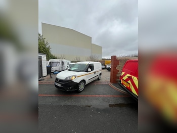 Used Fiat Doblo 2018 for sale - 77641621: Photo