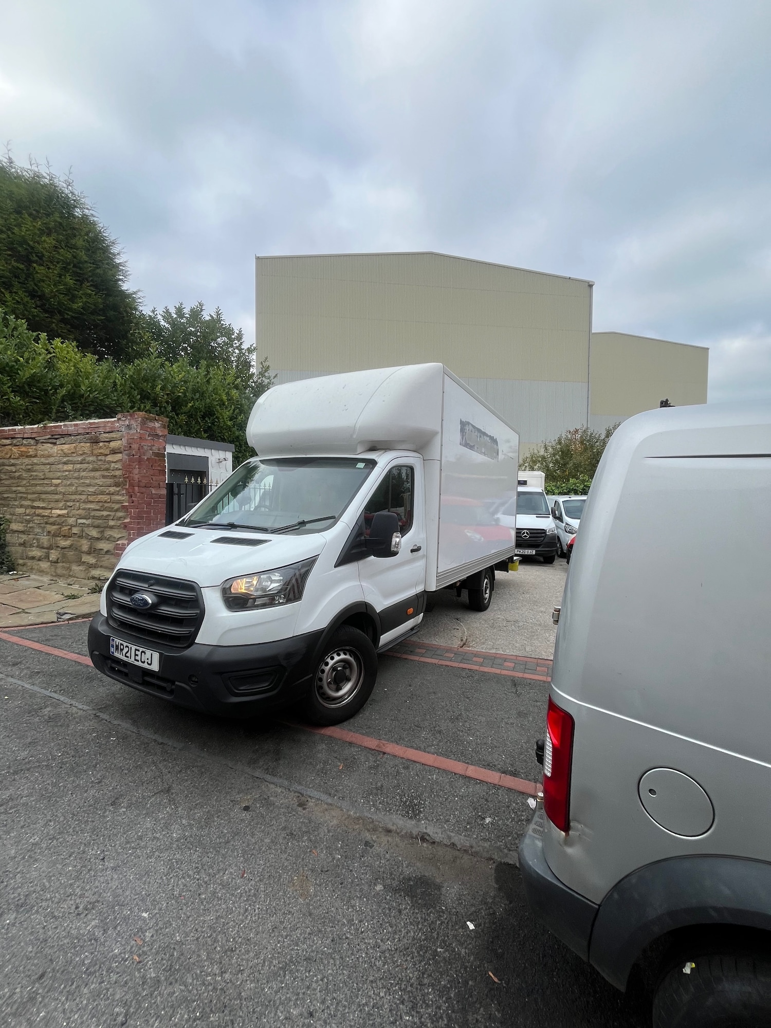 Used Ford Transit 2021 for sale - 76277010: Photo 2