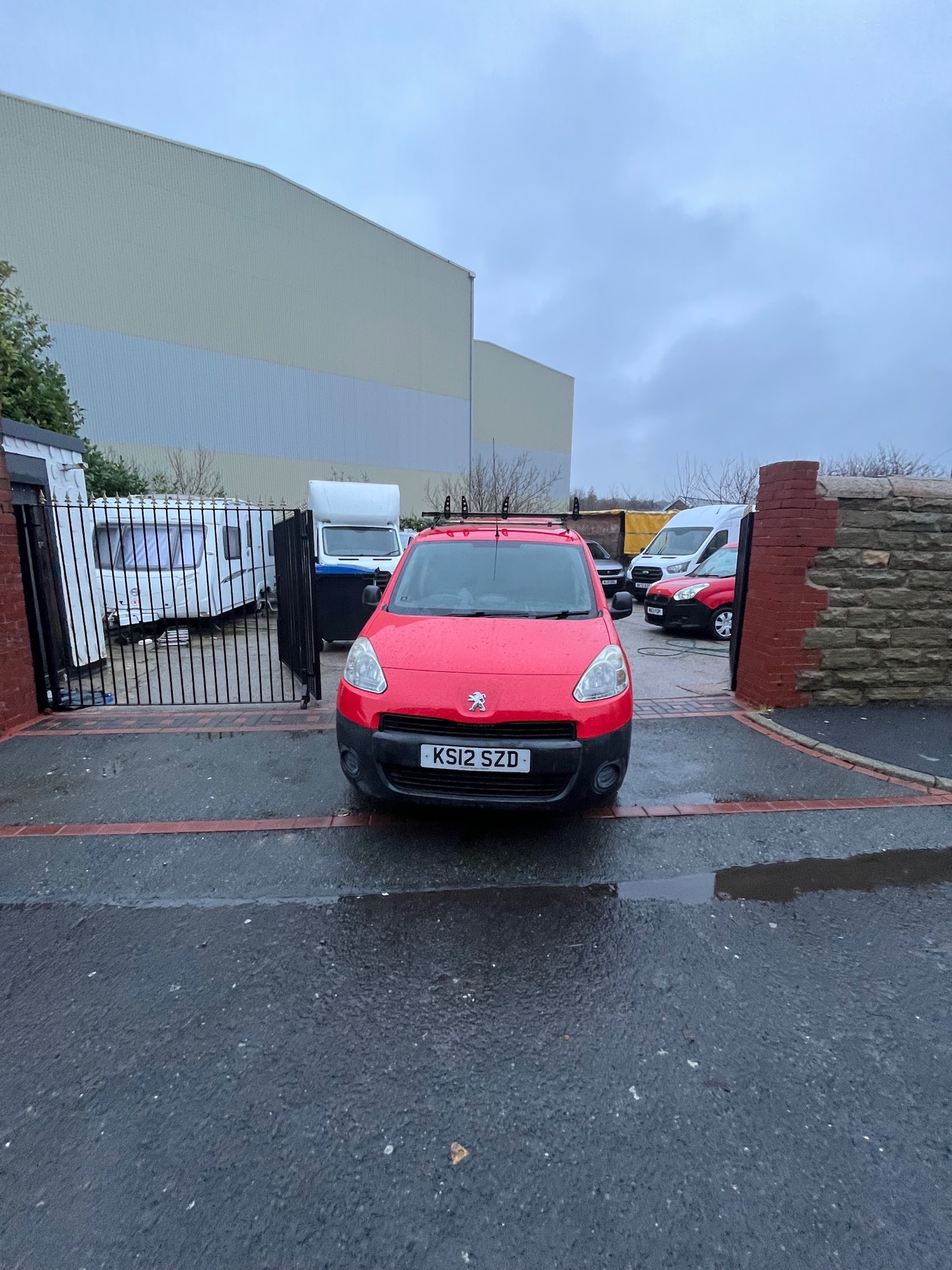 Used Peugeot Partner 2012 for sale - 77342550: Photo 2