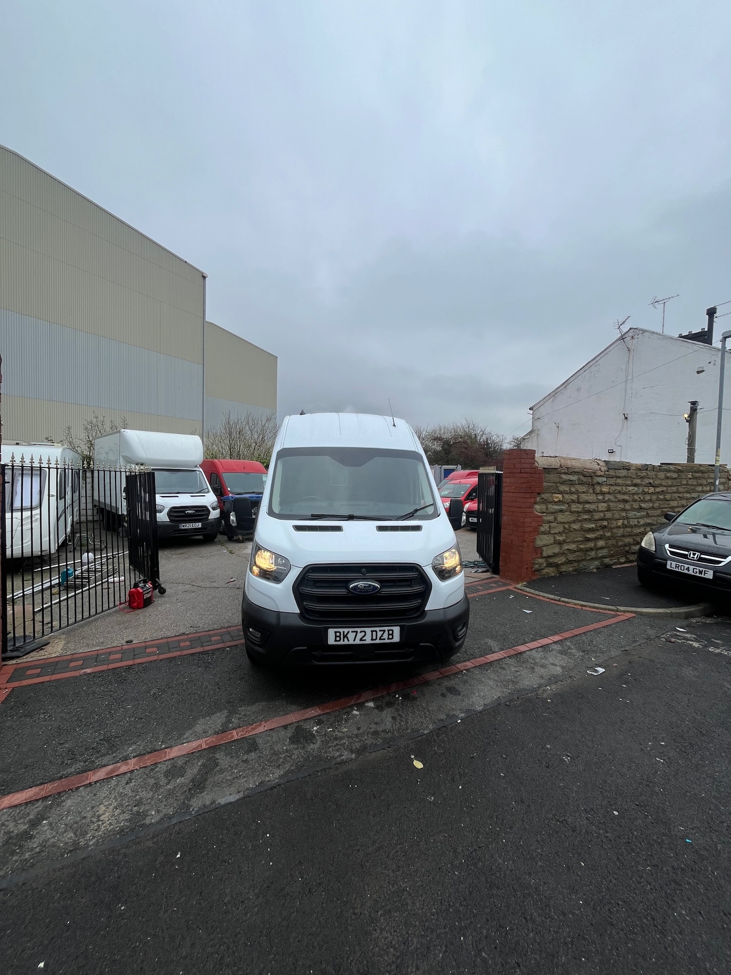 Used Ford Transit 2022 for sale - 76758944: Photo 1