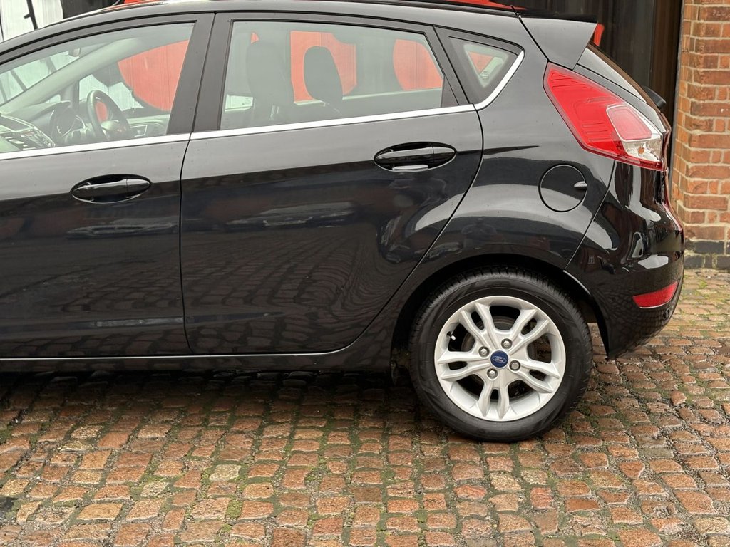 Used Ford Fiesta 2014 for sale - 77165957: Photo 22