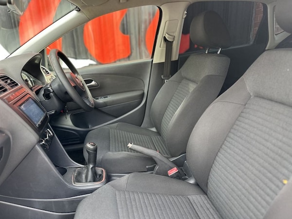 Used Volkswagen Polo 2012 for sale - 76148076: Photo 14