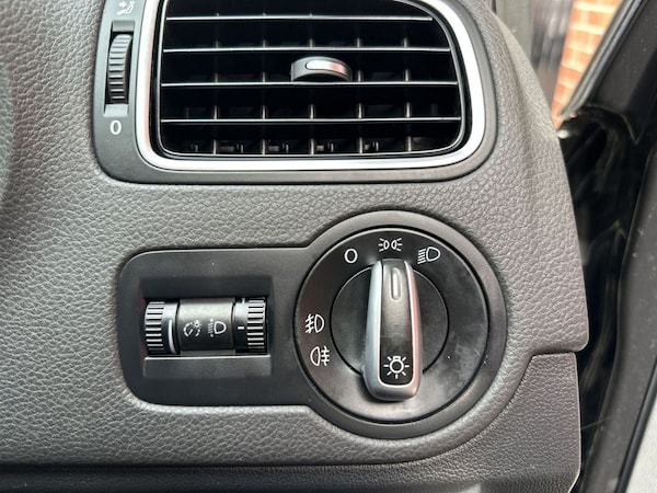 Used Volkswagen Polo 2012 for sale - 76148076: Photo 20