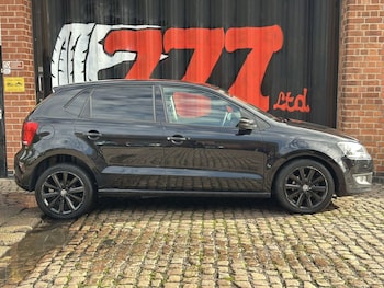 Used Volkswagen Polo 2012 for sale - 76148076: Photo 2