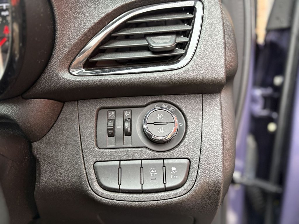 Used Vauxhall Viva 2017 for sale - 76509867: Photo 23