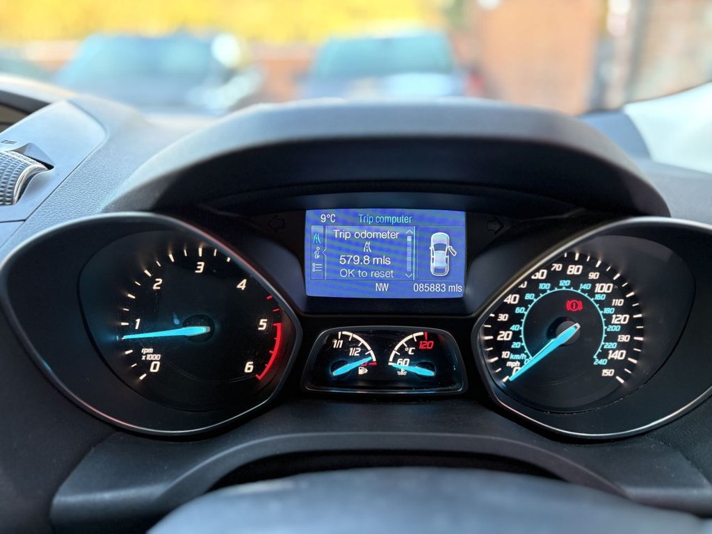 Used Ford Kuga 2014 for sale - 77952860: Photo 22