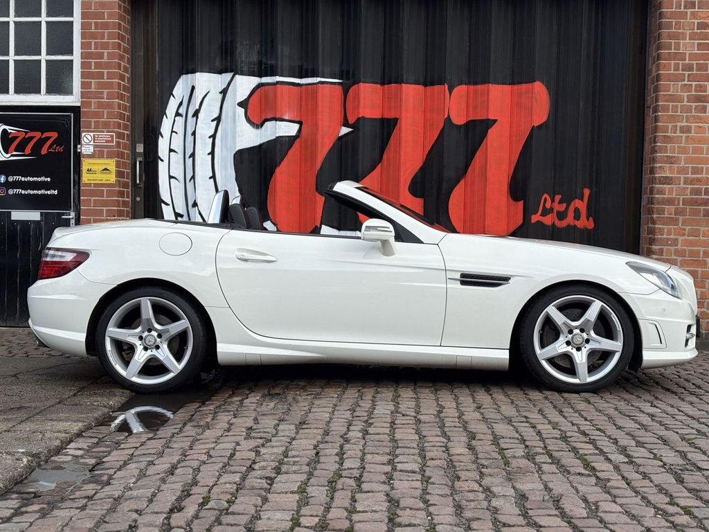 Used Mercedes-Benz SLK 2013 for sale - 77498909: Photo 2