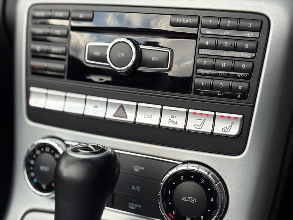 Used Mercedes-Benz SLK 2013 for sale - 77498909: Photo 26