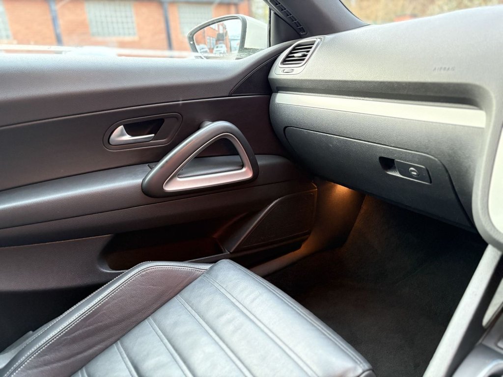 Used Volkswagen Scirocco 2013 for sale - 77301904: Photo 30