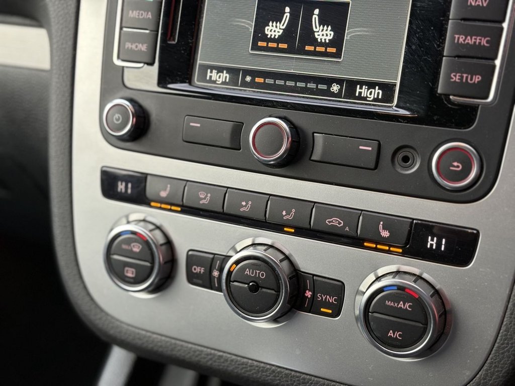 Used Volkswagen Scirocco 2013 for sale - 77301904: Photo 32