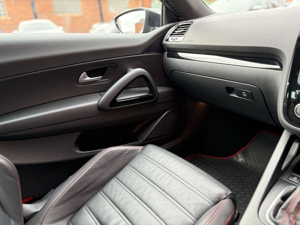 Used Volkswagen Scirocco 2016 for sale - 77991267: Photo 36