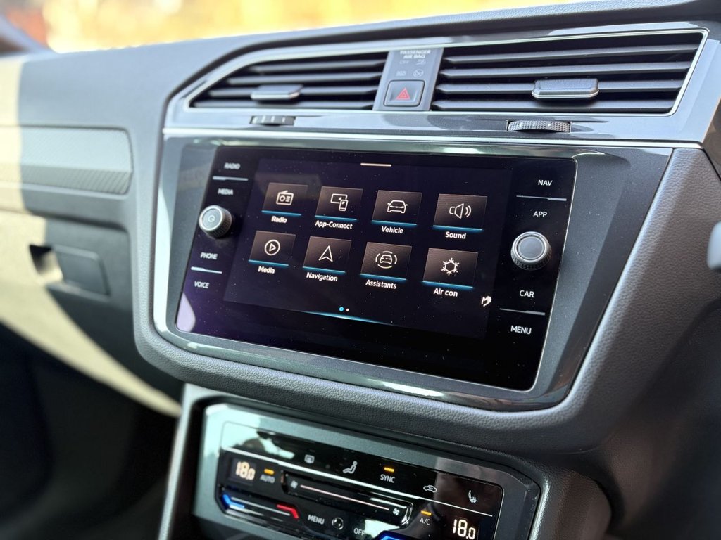 Used Volkswagen Tiguan 2023 for sale - 77765123: Photo 32