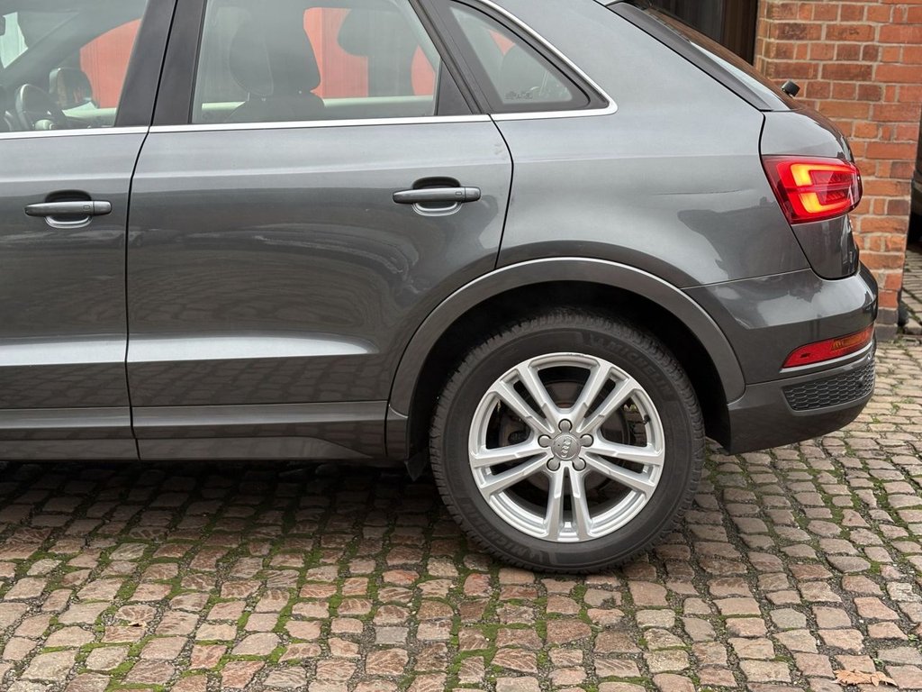 Used Audi Q3 2017 for sale - 77038430: Photo 16