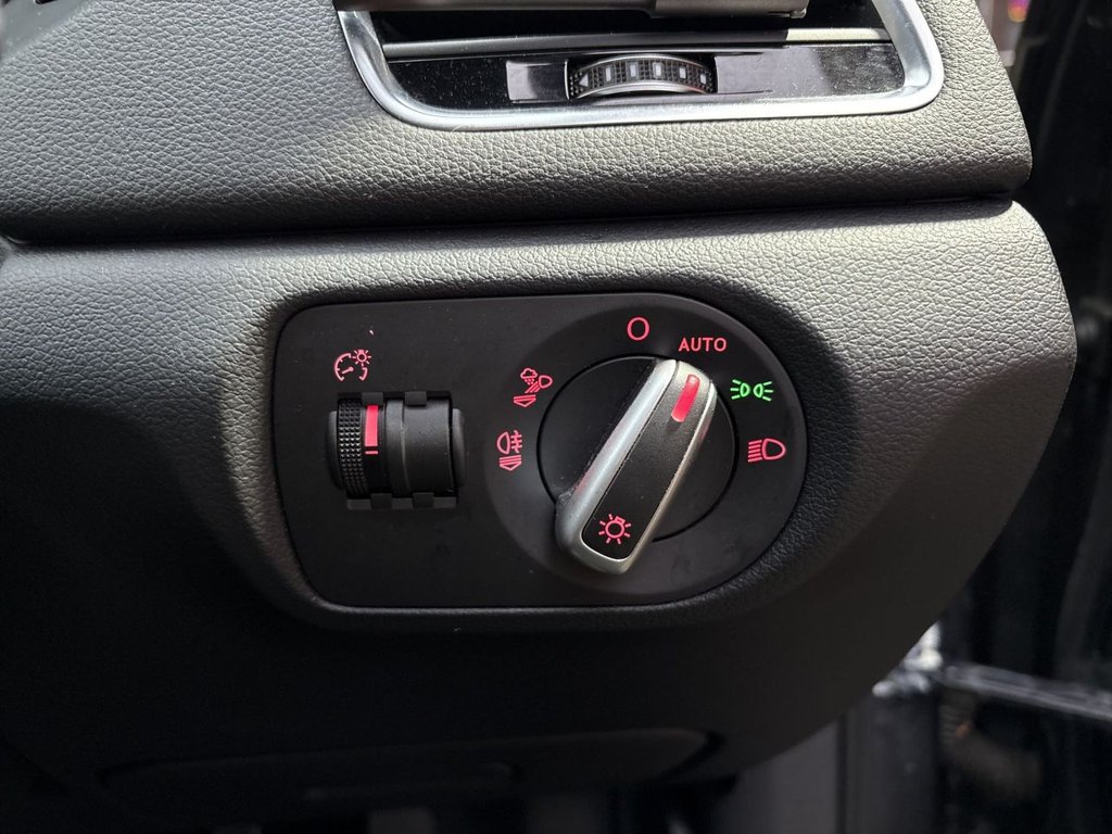 Used Audi Q3 2017 for sale - 77038430: Photo 29