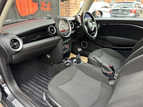 Used MINI Hatch 2013 for sale - 76148033: Photo 4