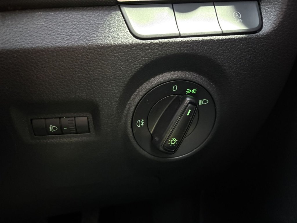 Used Skoda Fabia 2015 for sale - 76711365: Photo 36