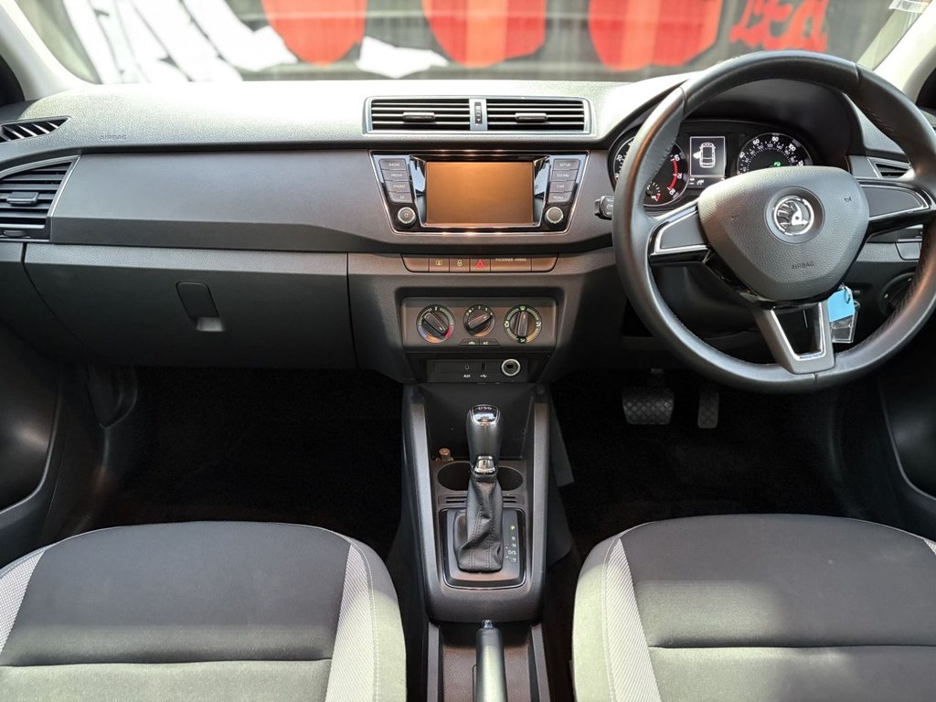 Used Skoda Fabia 2015 for sale - 76711365: Photo 4