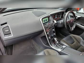 Used Volvo XC60 2016 for sale - 79843807: Photo