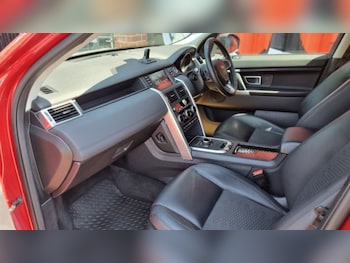 Used Land Rover Discovery Sport 2017 for sale - 79197489: Photo