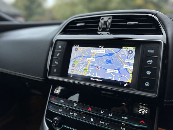 Used Jaguar XE 2018 for sale - 76280002: Photo 34