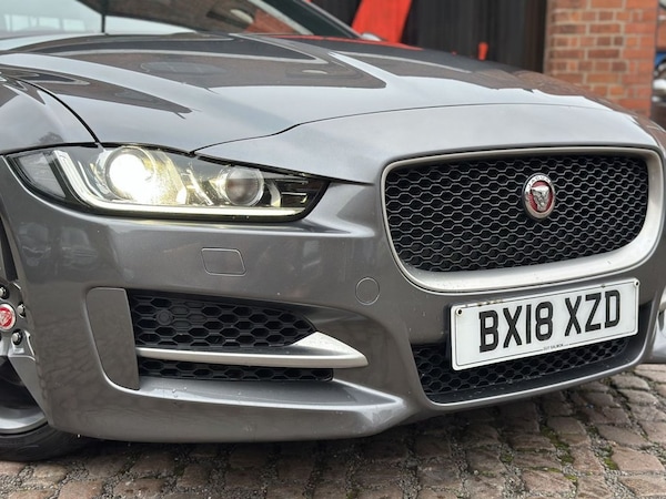 Used Jaguar XE 2018 for sale - 76280002: Photo 9