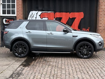 Used Land Rover Discovery Sport 2016 for sale - 78619270: Photo