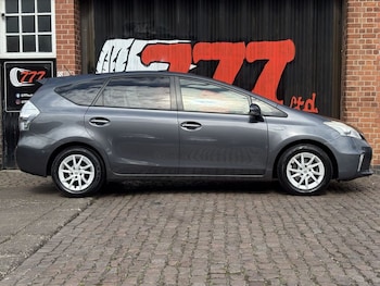 Used Toyota Prius+ 2013 for sale - 78515242: Photo