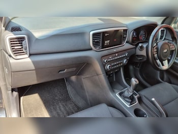 Used Kia Sportage 2021 for sale - 79328018: Photo