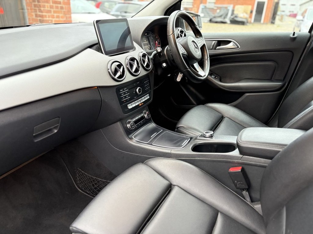Used Mercedes-Benz B Class 2016 for sale - 76454668: Photo 5