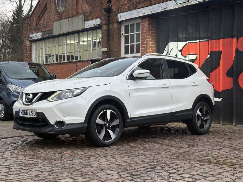 Used Nissan Qashqai 2016 for sale - 77498889: Photo 10