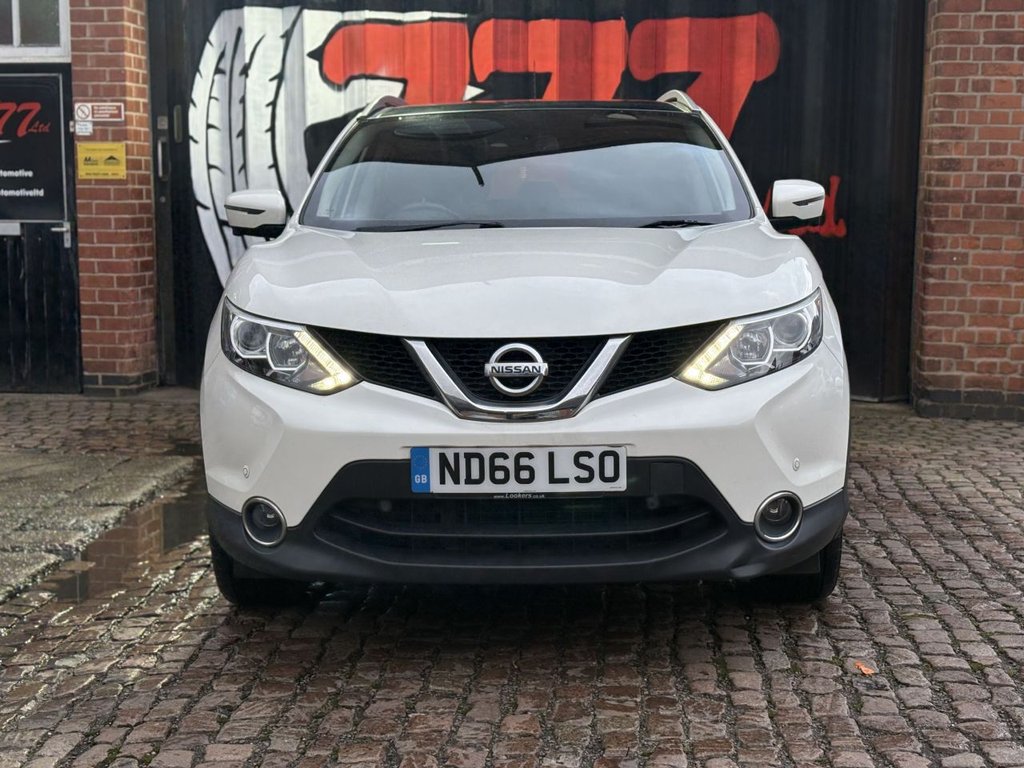 Used Nissan Qashqai 2016 for sale - 77498889: Photo 3