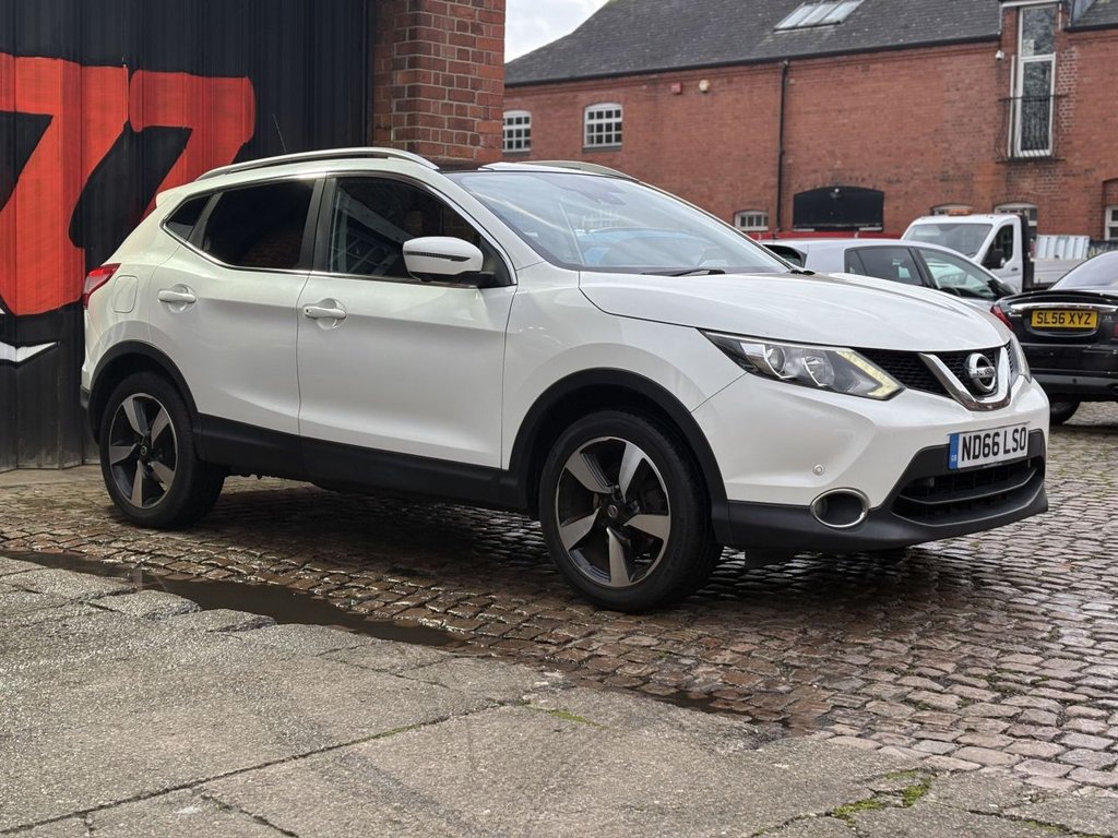 Used Nissan Qashqai 2016 for sale - 77498889: Photo 9