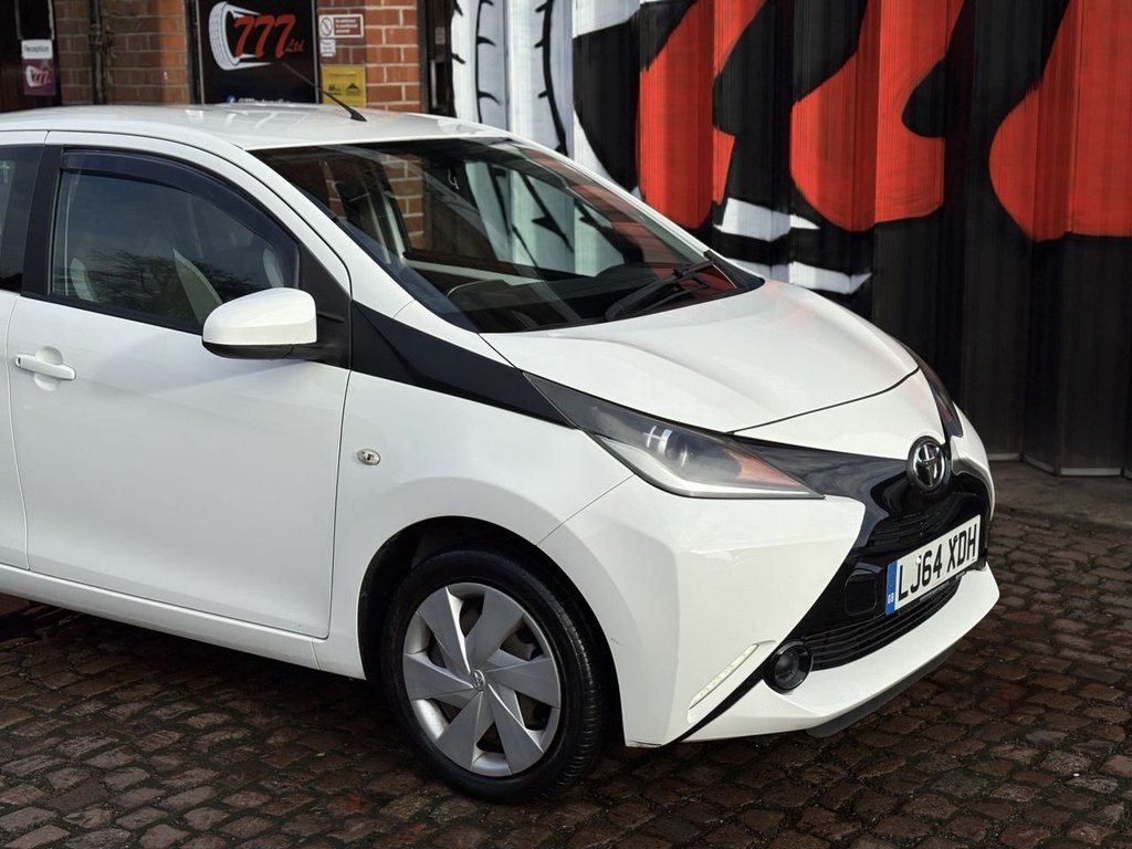Used Toyota AYGO 2014 for sale - 77356166: Photo 10