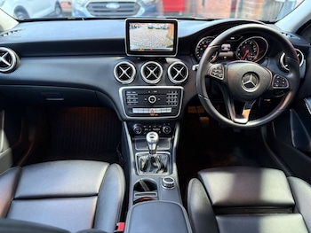 Used Mercedes-Benz A-Class 2016 for sale - 77572146: Photo