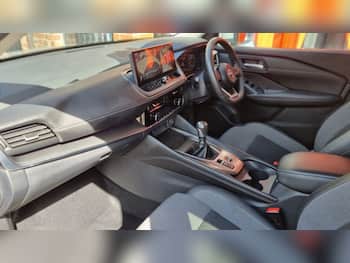 Used Nissan Qashqai 2024 for sale - 79695535: Photo