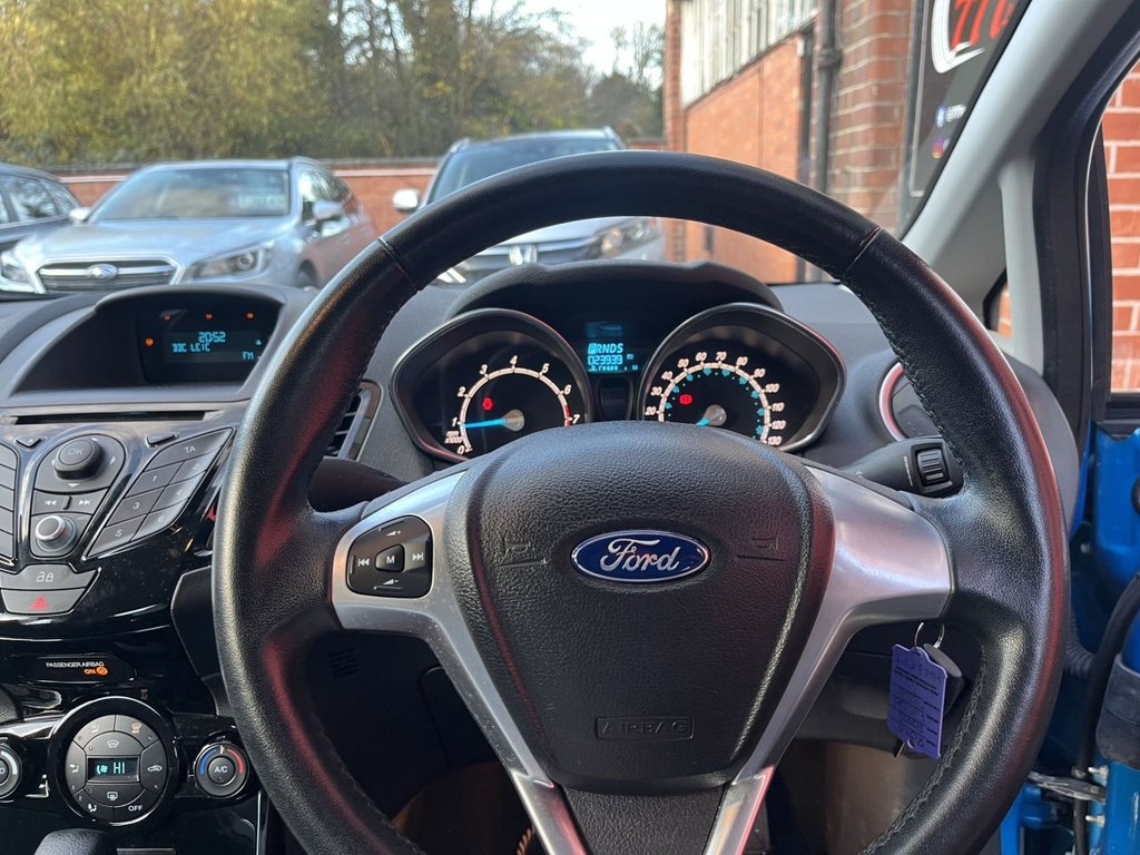 Used Ford Fiesta 2013 for sale - 76632450: Photo 8