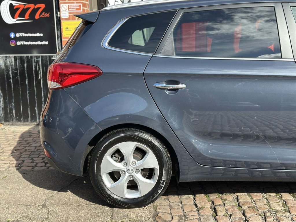 Used Kia Carens 2014 for sale - 76029188: Photo 11