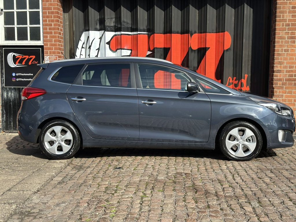 Used Kia Carens 2014 for sale - 76029188: Photo 2