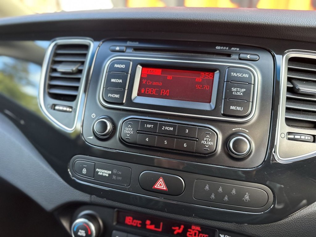 Used Kia Carens 2014 for sale - 76029188: Photo 23