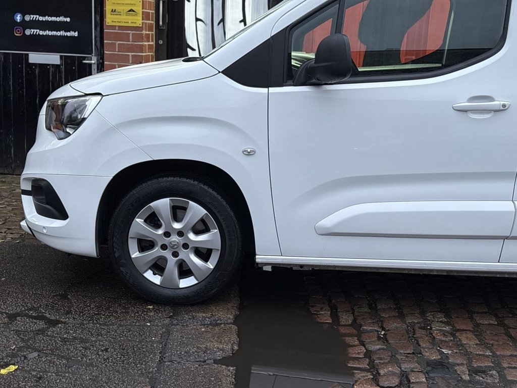 Used Vauxhall Combo Life 2020 for sale - 77250275: Photo 20