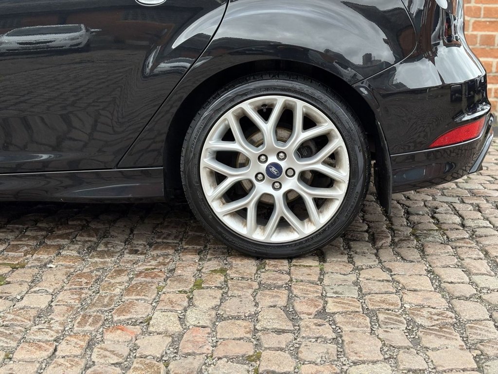 Used Ford Focus 2015 for sale - 78096968: Photo 20