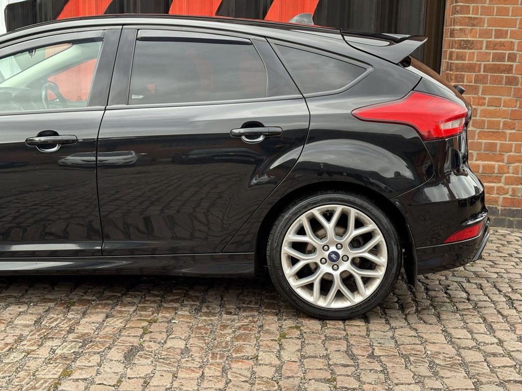 Used Ford Focus 2015 for sale - 78096968: Photo 21