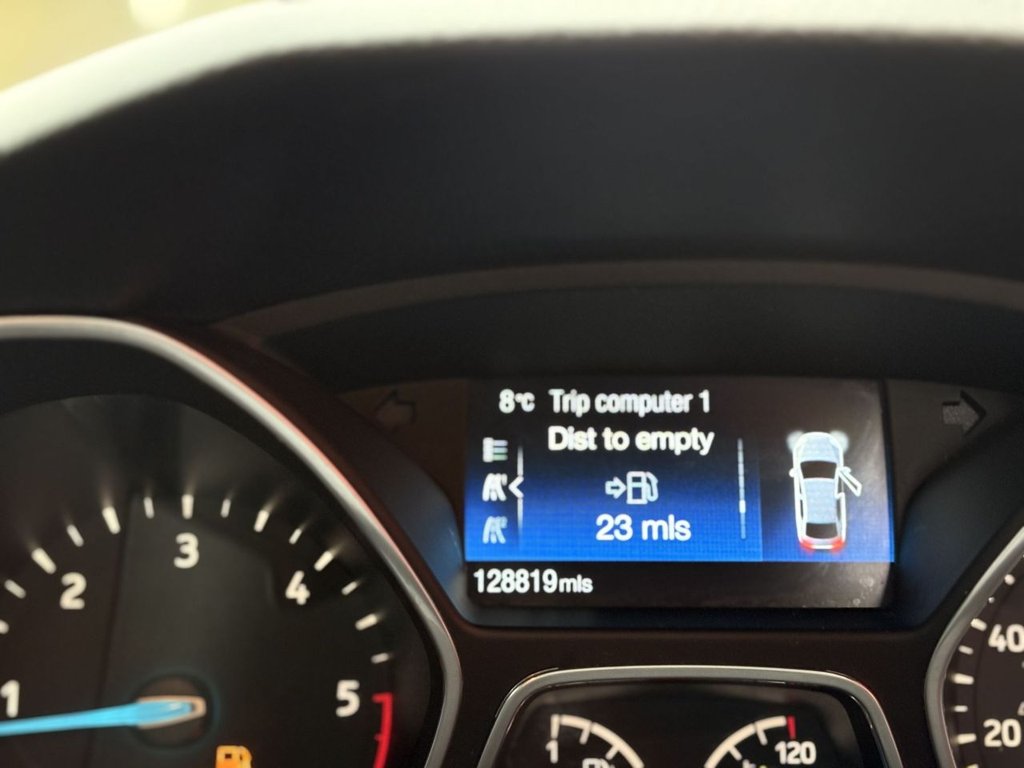 Used Ford Focus 2015 for sale - 78096968: Photo 25