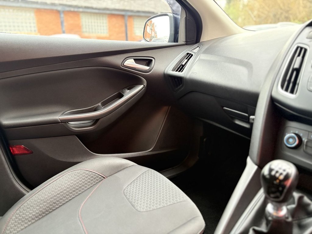 Used Ford Focus 2015 for sale - 78096968: Photo 28