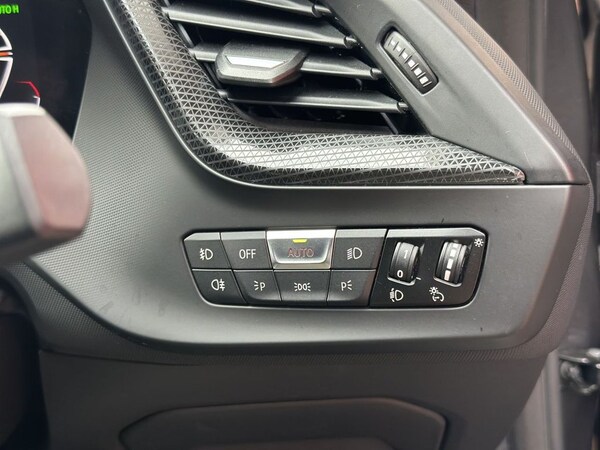 Used BMW 1 Series 2021 for sale - 76323396: Photo 35