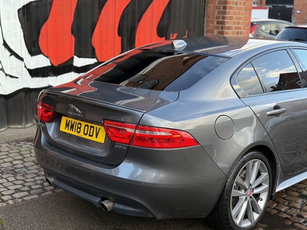Used Jaguar XE 2018 for sale - 76909918: Photo 14