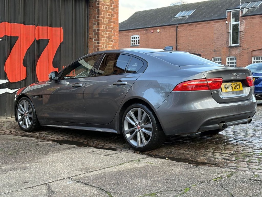 Used Jaguar XE 2018 for sale - 76909918: Photo 18