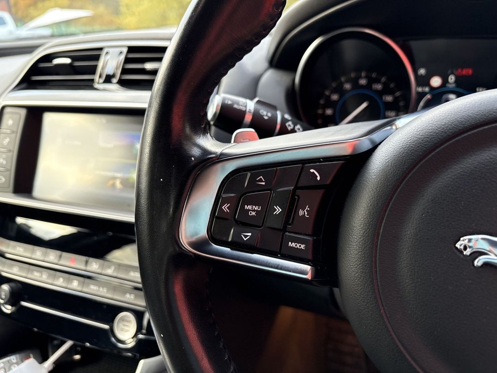 Used Jaguar XE 2018 for sale - 76909918: Photo 28