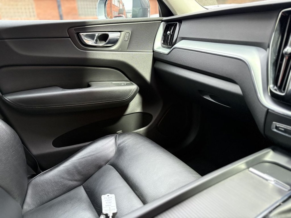 Used Volvo XC60 2017 for sale - 77594502: Photo 31